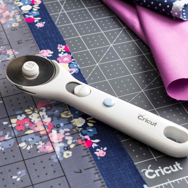 Cricut Rotary Cutter 60mm